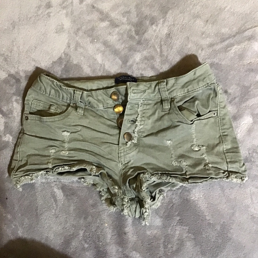 Angel kiss booty shorts